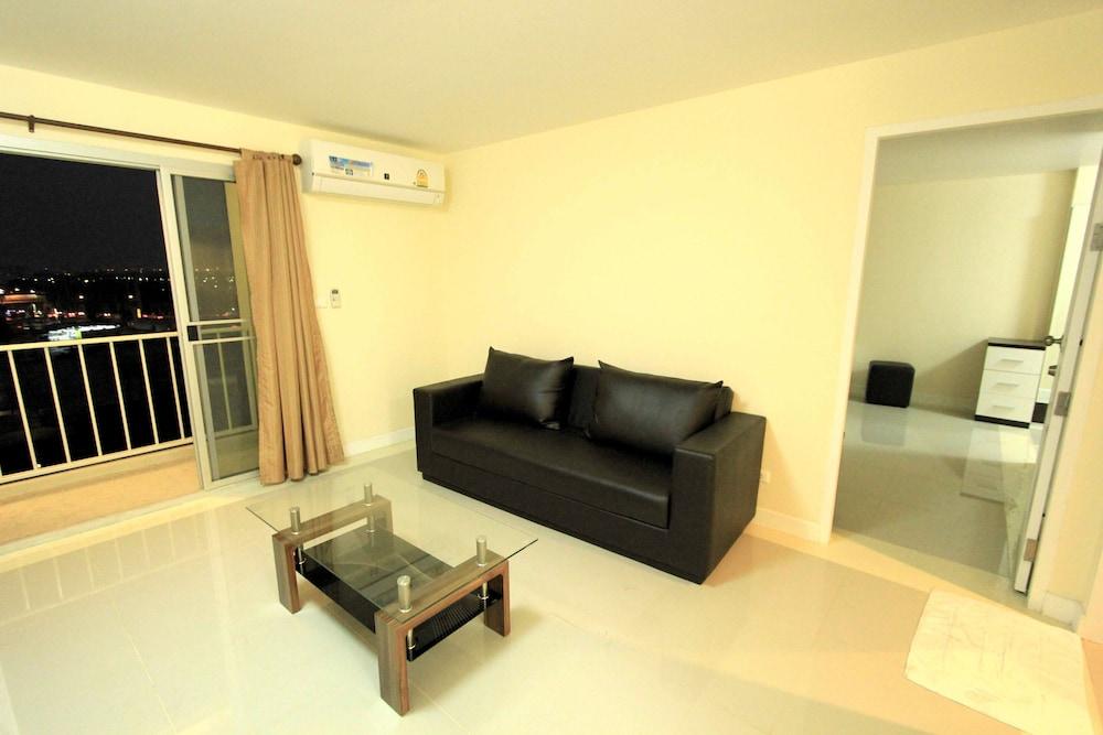 Grow Residences Bangkok Luaran gambar