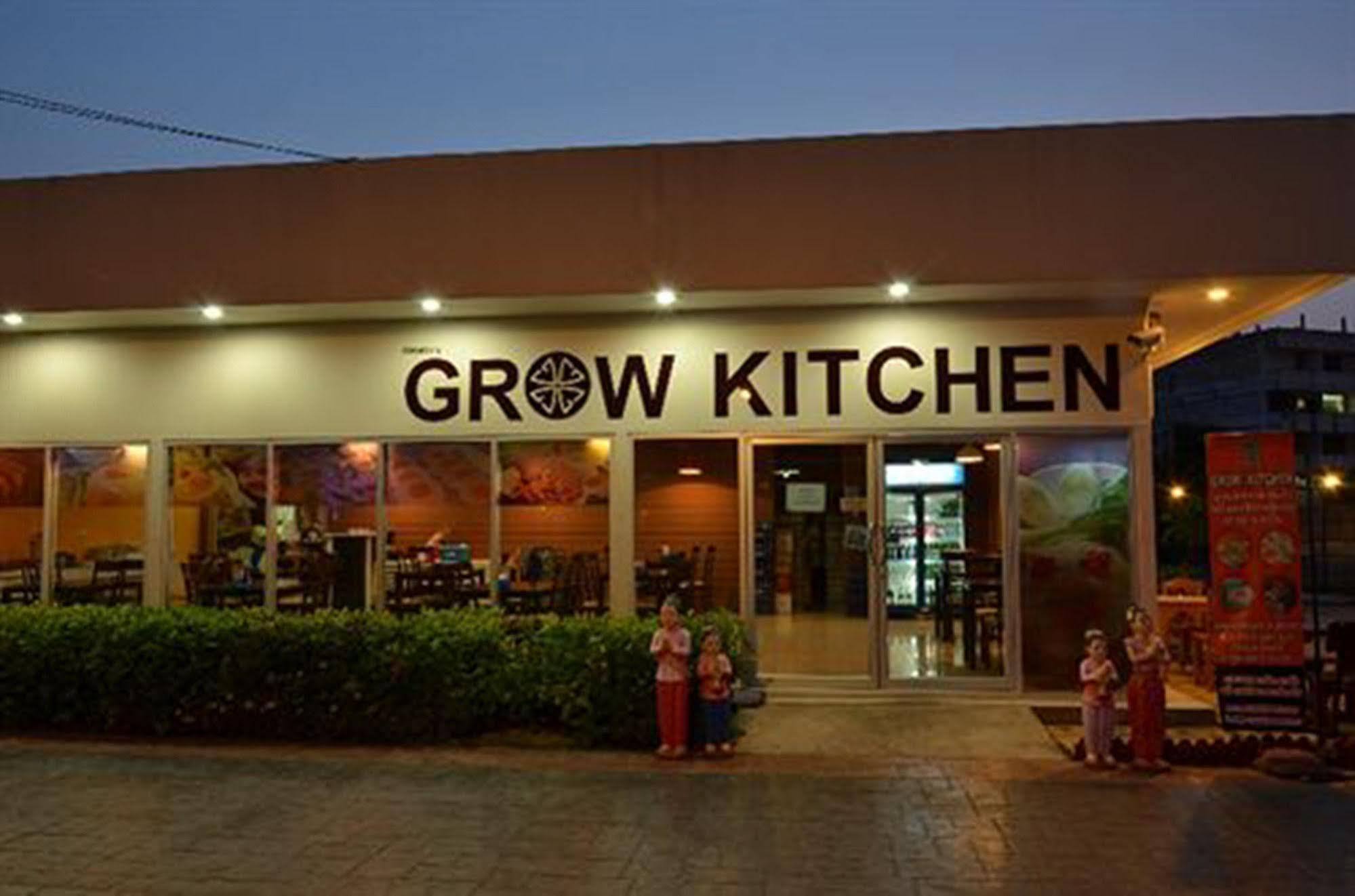 Grow Residences Bangkok Luaran gambar